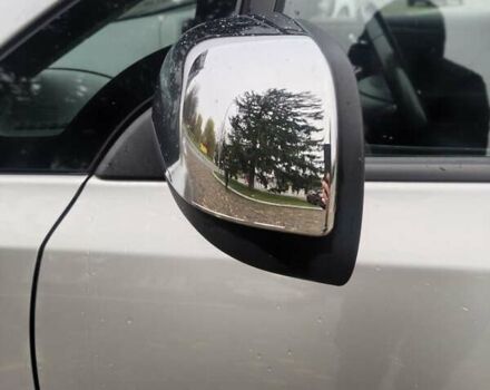 Серый Ниссан Лиф, объемом двигателя 0 л и пробегом 124 тыс. км за 6500 $, фото 12 на Automoto.ua