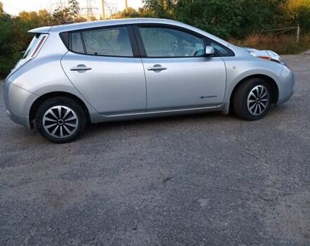 Серый Ниссан Лиф, объемом двигателя 0 л и пробегом 160 тыс. км за 5700 $, фото 6 на Automoto.ua