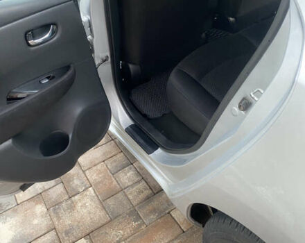 Серый Ниссан Лиф, объемом двигателя 0 л и пробегом 104 тыс. км за 6700 $, фото 15 на Automoto.ua