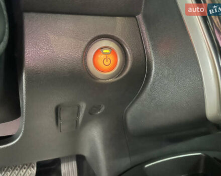 Ниссан Лиф 2013 в Стрые на Automoto.ua Серый Ниссан Лиф, объемом двигателя 0 л и пробегом 118 тыс. км за 6800 $, фото 37 на Automoto.ua