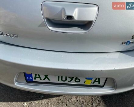 Серый Ниссан Лиф, объемом двигателя 0 л и пробегом 130 тыс. км за 8999 $, фото 16 на Automoto.ua