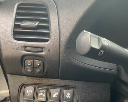 Ниссан Лиф 2013 в Нежине на Automoto.ua Серый Ниссан Лиф, объемом двигателя 0 л и пробегом 181 тыс. км за 5100 $, фото 20 на Automoto.ua