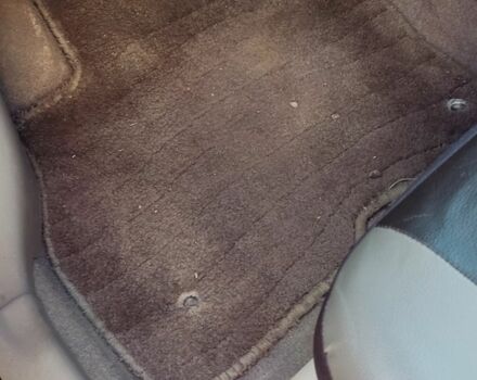 Сірий Ніссан Ліф, об'ємом двигуна 0 л та пробігом 131 тис. км за 7000 $, фото 5 на Automoto.ua