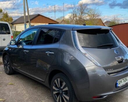 Ниссан Лиф 2013 в Житомире на Automoto.ua Серый Ниссан Лиф, объемом двигателя 0 л и пробегом 115 тыс. км за 6599 $, фото 4 на Automoto.ua