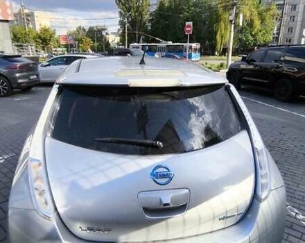 Сірий Ніссан Ліф, об'ємом двигуна 0 л та пробігом 91 тис. км за 6500 $, фото 3 на Automoto.ua