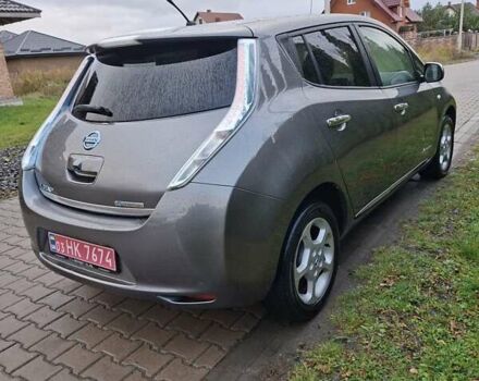 Ніссан Ліф 2013 у Луцьку на Automoto.ua Сірий Ніссан Ліф, об'ємом двигуна 0 л та пробігом 98 тис. км за 6500 $, фото 5 на Automoto.ua