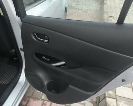 Серый Ниссан Лиф, объемом двигателя 0 л и пробегом 147 тыс. км за 4800 $, фото 28 на Automoto.ua