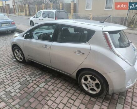 Серый Ниссан Лиф, объемом двигателя 0 л и пробегом 147 тыс. км за 4800 $, фото 9 на Automoto.ua