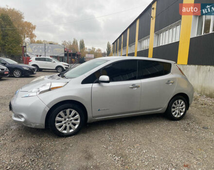 Ниссан Лиф 2013 в Нежине на Automoto.ua Серый Ниссан Лиф, объемом двигателя 0 л и пробегом 181 тыс. км за 5100 $, фото 12 на Automoto.ua