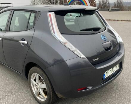 Серый Ниссан Лиф, объемом двигателя 0 л и пробегом 170 тыс. км за 5600 $, фото 4 на Automoto.ua