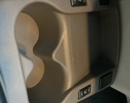 Серый Ниссан Лиф, объемом двигателя 0 л и пробегом 120 тыс. км за 4750 $, фото 20 на Automoto.ua