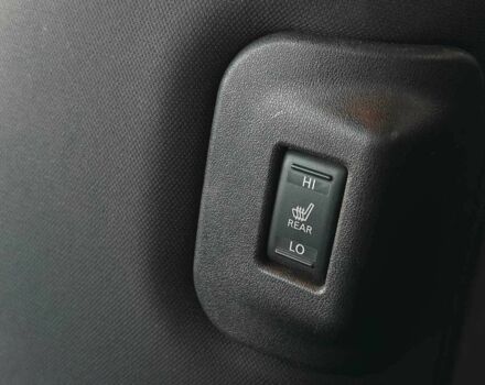 Серый Ниссан Лиф, объемом двигателя 0 л и пробегом 75 тыс. км за 5000 $, фото 13 на Automoto.ua