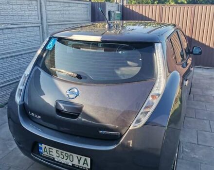 Серый Ниссан Лиф, объемом двигателя 0 л и пробегом 277 тыс. км за 6500 $, фото 1 на Automoto.ua