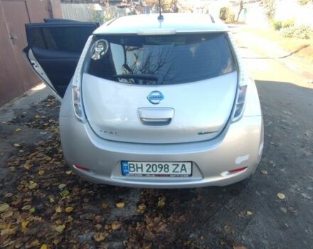 Серый Ниссан Лиф, объемом двигателя 0 л и пробегом 153 тыс. км за 5500 $, фото 5 на Automoto.ua