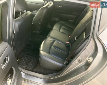 Сірий Ніссан Ліф, об'ємом двигуна 0 л та пробігом 129 тис. км за 8300 $, фото 10 на Automoto.ua