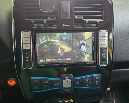 Серый Ниссан Лиф, объемом двигателя 0 л и пробегом 157 тыс. км за 8499 $, фото 21 на Automoto.ua