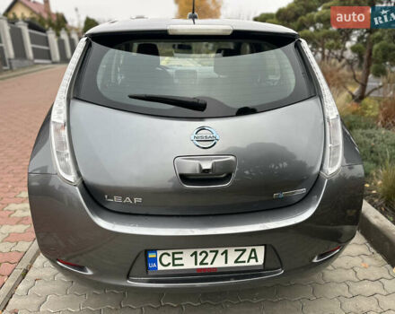 Серый Ниссан Лиф, объемом двигателя 0 л и пробегом 99 тыс. км за 6500 $, фото 6 на Automoto.ua