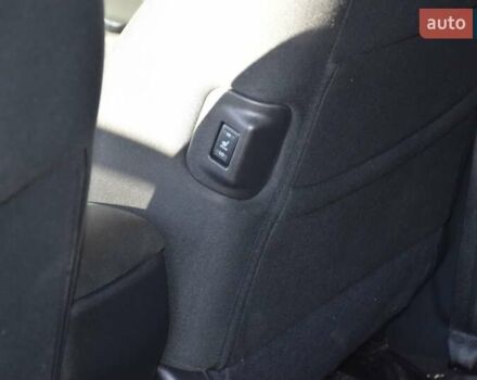 Серый Ниссан Лиф, объемом двигателя 0 л и пробегом 96 тыс. км за 7200 $, фото 24 на Automoto.ua