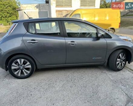 Сірий Ніссан Ліф, об'ємом двигуна 0 л та пробігом 154 тис. км за 8200 $, фото 11 на Automoto.ua