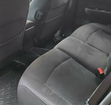 Серый Ниссан Лиф, объемом двигателя 0 л и пробегом 120 тыс. км за 6550 $, фото 28 на Automoto.ua