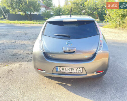 Серый Ниссан Лиф, объемом двигателя 0 л и пробегом 180 тыс. км за 6500 $, фото 1 на Automoto.ua