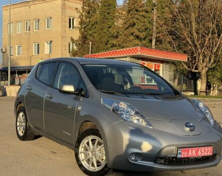 Сірий Ніссан Ліф, об'ємом двигуна 0 л та пробігом 113 тис. км за 6500 $, фото 6 на Automoto.ua
