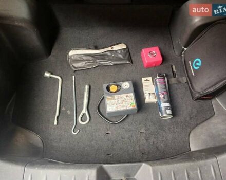 Сірий Ніссан Ліф, об'ємом двигуна 0 л та пробігом 142 тис. км за 7200 $, фото 70 на Automoto.ua