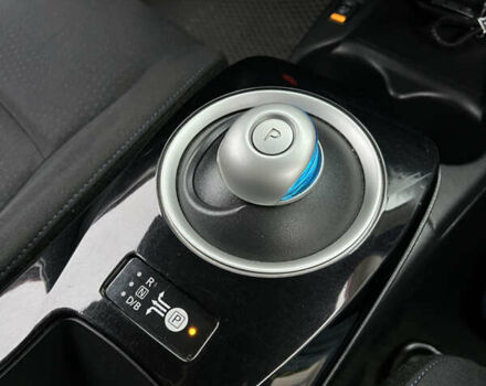 Серый Ниссан Лиф, объемом двигателя 0 л и пробегом 139 тыс. км за 7200 $, фото 48 на Automoto.ua