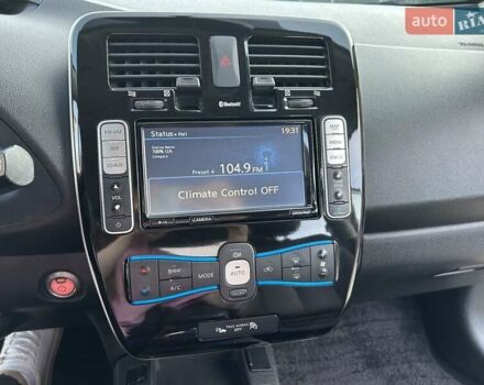 Сірий Ніссан Ліф, об'ємом двигуна 0 л та пробігом 154 тис. км за 8200 $, фото 31 на Automoto.ua