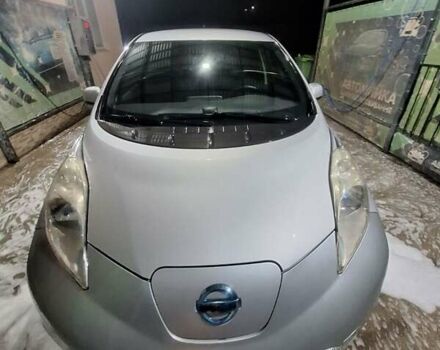 Сірий Ніссан Ліф, об'ємом двигуна 0 л та пробігом 227 тис. км за 8528 $, фото 11 на Automoto.ua