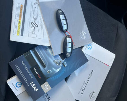 Ниссан Лиф 2014 в Черновцах на Automoto.ua Серый Ниссан Лиф, объемом двигателя 0 л и пробегом 83 тыс. км за 5900 $, фото 45 на Automoto.ua