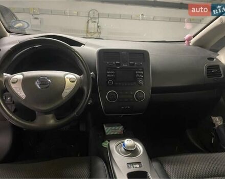 Сірий Ніссан Ліф, об'ємом двигуна 0 л та пробігом 88 тис. км за 7800 $, фото 6 на Automoto.ua