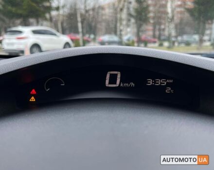 Серый Ниссан Лиф, объемом двигателя 24 л и пробегом 80 тыс. км за 9400 $, фото 17 на Automoto.ua