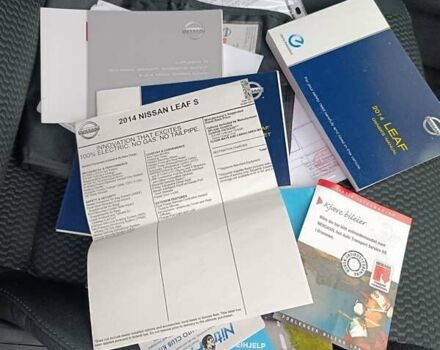 Ниссан Лиф 2014 в Ровно на Automoto.ua Серый Ниссан Лиф, объемом двигателя 0 л и пробегом 118 тыс. км за 5700 $, фото 69 на Automoto.ua