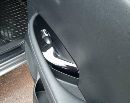 Серый Ниссан Лиф, объемом двигателя 0 л и пробегом 99 тыс. км за 7400 $, фото 24 на Automoto.ua