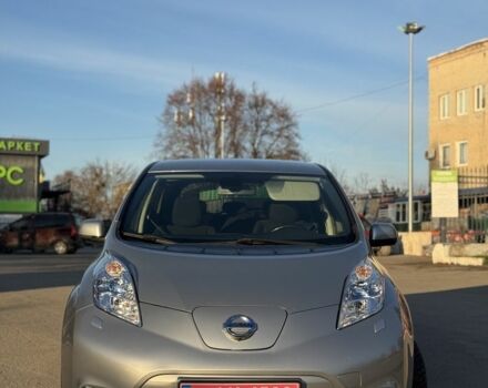 Сірий Ніссан Ліф, об'ємом двигуна 0 л та пробігом 113 тис. км за 6500 $, фото 1 на Automoto.ua