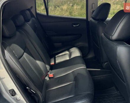 Серый Ниссан Лиф, объемом двигателя 0 л и пробегом 137 тыс. км за 6900 $, фото 18 на Automoto.ua