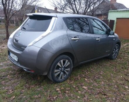 Серый Ниссан Лиф, объемом двигателя 0 л и пробегом 161 тыс. км за 6400 $, фото 2 на Automoto.ua