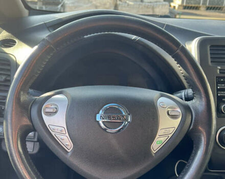 Серый Ниссан Лиф, объемом двигателя 0 л и пробегом 155 тыс. км за 6200 $, фото 20 на Automoto.ua