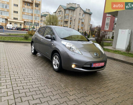 Серый Ниссан Лиф, объемом двигателя 0 л и пробегом 129 тыс. км за 6699 $, фото 10 на Automoto.ua