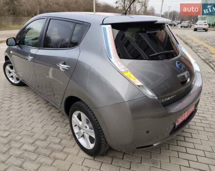 Серый Ниссан Лиф, объемом двигателя 0 л и пробегом 100 тыс. км за 5999 $, фото 11 на Automoto.ua
