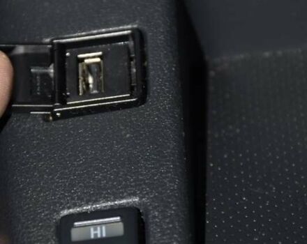 Серый Ниссан Лиф, объемом двигателя 0 л и пробегом 96 тыс. км за 7200 $, фото 25 на Automoto.ua