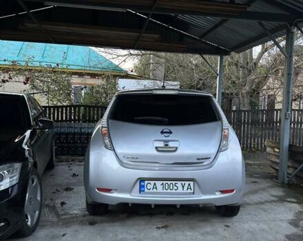 Сірий Ніссан Ліф, об'ємом двигуна 0 л та пробігом 122 тис. км за 8000 $, фото 16 на Automoto.ua