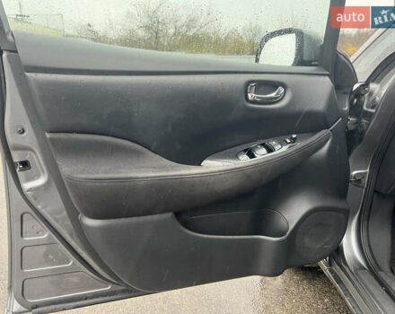 Ниссан Лиф 2014 в Харькове на Automoto.ua Серый Ниссан Лиф, объемом двигателя 0 л и пробегом 112 тыс. км за 6999 $, фото 12 на Automoto.ua