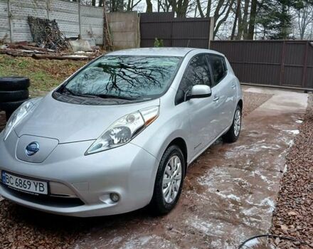 Сірий Ніссан Ліф, об'ємом двигуна 0 л та пробігом 122 тис. км за 6400 $, фото 2 на Automoto.ua