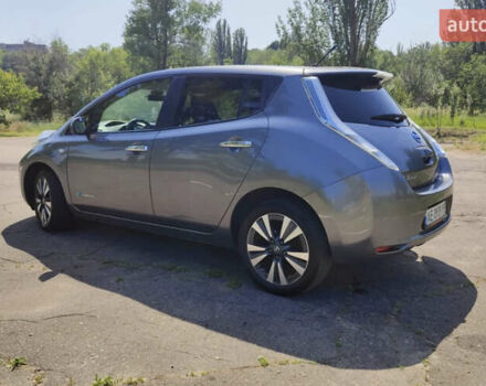 Сірий Ніссан Ліф, об'ємом двигуна 0 л та пробігом 155 тис. км за 7199 $, фото 4 на Automoto.ua