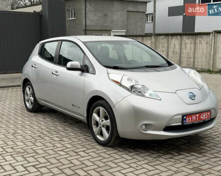 Серый Ниссан Лиф, объемом двигателя 0 л и пробегом 134 тыс. км за 6499 $, фото 2 на Automoto.ua