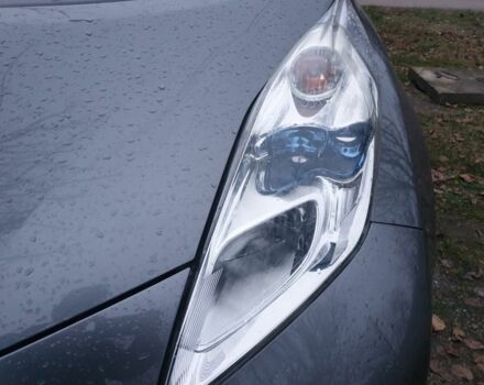 Серый Ниссан Лиф, объемом двигателя 0 л и пробегом 161 тыс. км за 6400 $, фото 10 на Automoto.ua