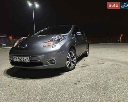 Серый Ниссан Лиф, объемом двигателя 0 л и пробегом 116 тыс. км за 6700 $, фото 1 на Automoto.ua