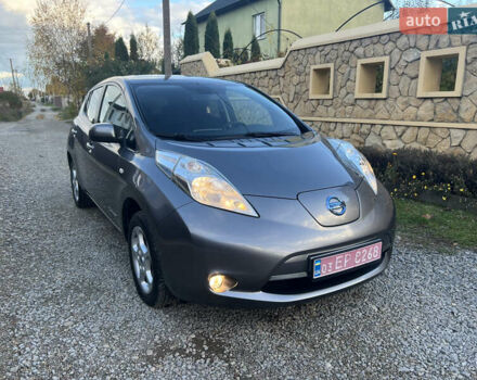 Ниссан Лиф 2014 в Черновцах на Automoto.ua Серый Ниссан Лиф, объемом двигателя 0 л и пробегом 83 тыс. км за 5900 $, фото 37 на Automoto.ua